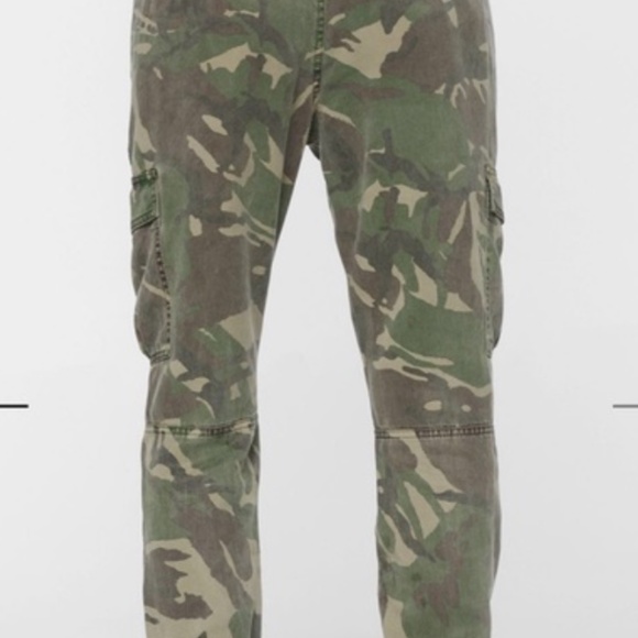 Pam & Gela Camo Joggers size Small - Picture 2 of 5